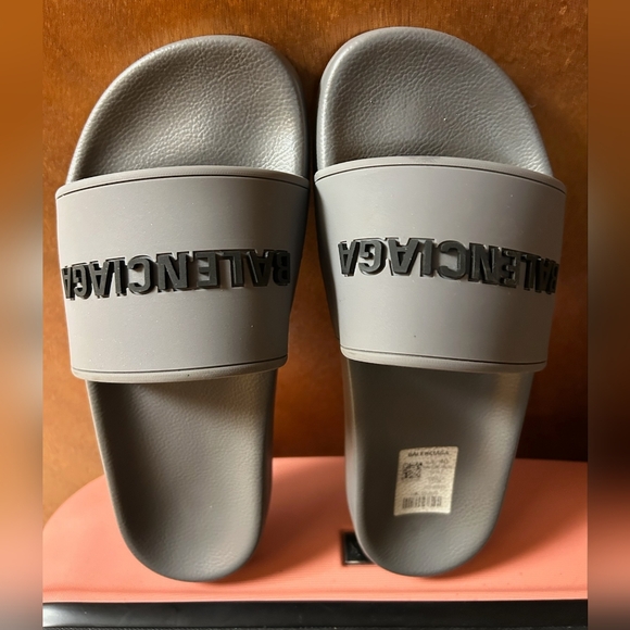 Balenciaga Shoes - Balenciaga Gray Logo Slide Sandals